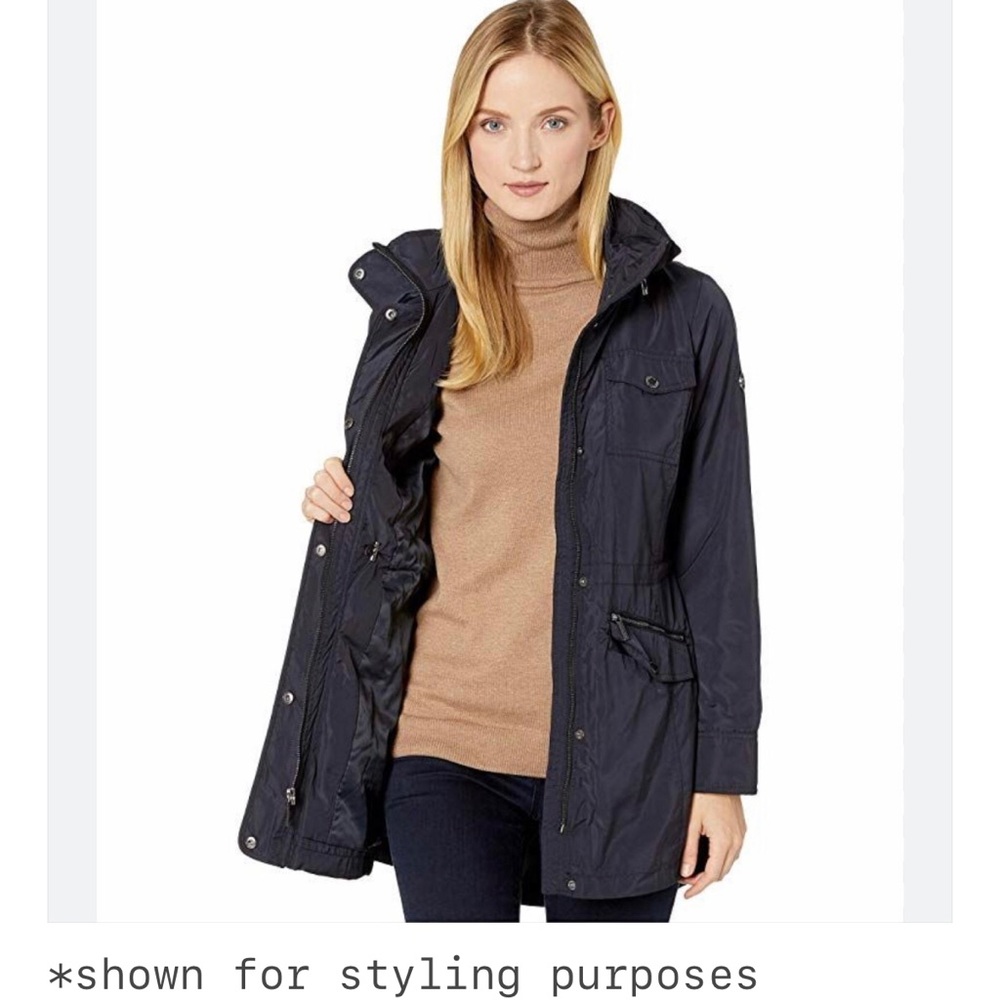 Merona Womens Small Lite Weight Rain Coat